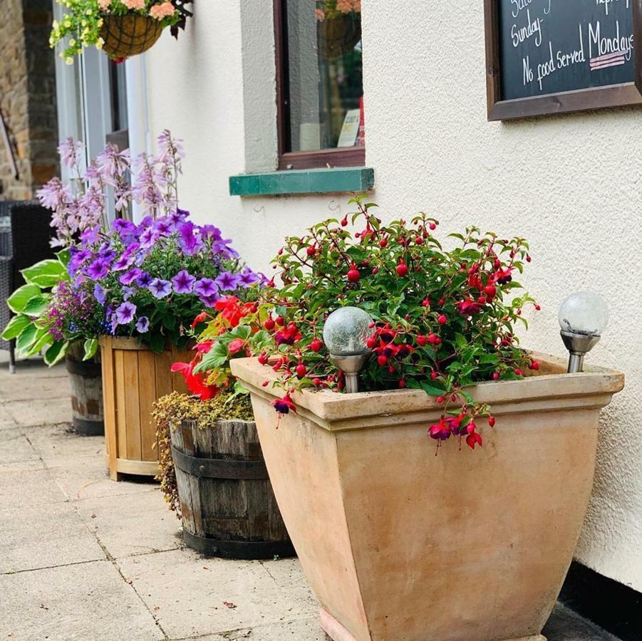 Milton Hotel Llanwern Village Newport (Gwent) Exterior photo